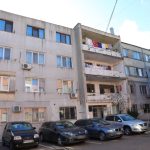 Consilierii locali au aprobat licitarea a zece apartamente din cartierul CET. 9 consilierii locali au aprobat vanzarea prin licitatie a zece apartamente din cartierul cet 69021cd71c8f5