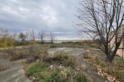 consilierii usr constanta nu vor ca administratia locala sa vanda un teren din mamaia ci sa amenajeze un loc de joaca 69012b72a7132