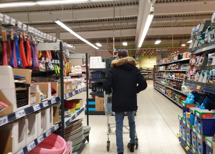 consiliul concurentei a efectuat inspectii inopinate la mai multe supermarketuri 6900abb4da996