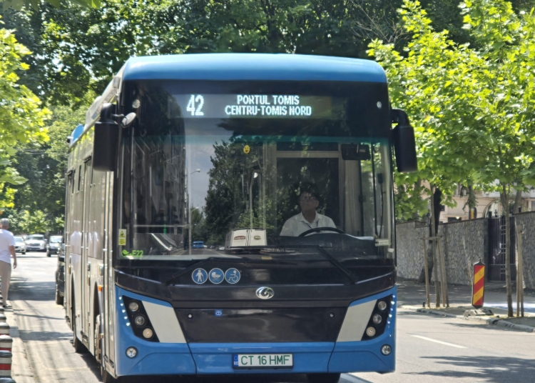 ct bus anunta ca liniile 42 2 43 43c si 43m vor fi deviate sambata din cauza lucrarilor de asfaltare 68fa1b3e341f8