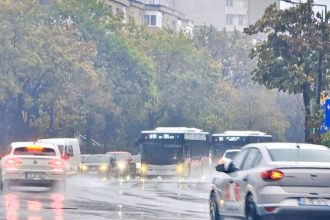 ct bus se circula pe toate liniile 68e6050ae18b5