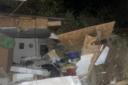 foto mal de pamant prabusit peste o locuinta in judetul tulcea mai multe persoane evacuate 6902d8838f238