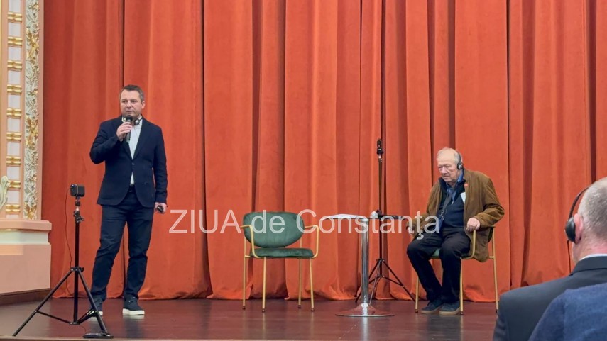 fotovideo jurnalistul si disidentul anticomunist adam michnik in dialog cu istoricul daniel citiriga la cazinoul din constanta 68efd283c97f5