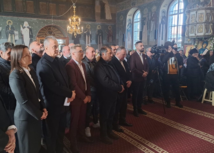 hram la biserica sf cuvioasa parascheva din niculitel 68ee44c799fba