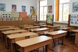 ministerul educatiei a aprobat suspendarea cursurilor in judetul constanta pe 8 octombrie din cauza codului rosu de ploi 68e4fdde0c10d