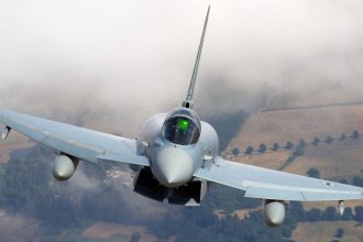 misiune cu avioane nato si sua in apropierea granitei cu rusia cele doua avioane au trecut si prin romania 68ea5fa6c46bd