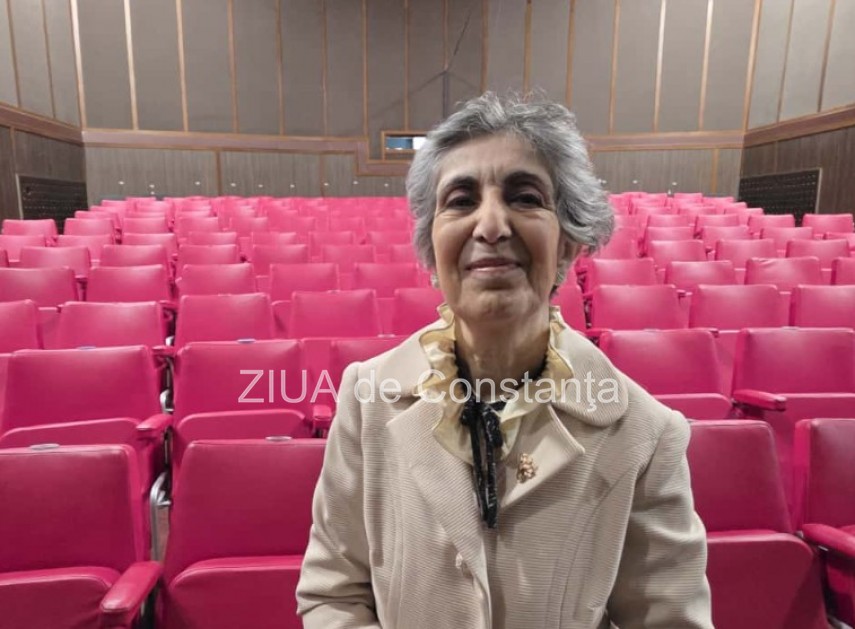 momente emotionante la teatrul pentru copii si tineret constanta anaid tavitian primeste premiul uniunii armenilor din romania foto 68e0d4987f458