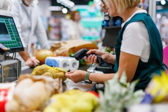 nu respecti regulile in parcare sau la cumparaturi risti o amenda serioasa 69031c4ce858c