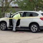 o femeie din buzau a fost injunghiata de fostul partener chiar in fata farmaciei unde lucra individul a fost retinut 68dcf00876e5a