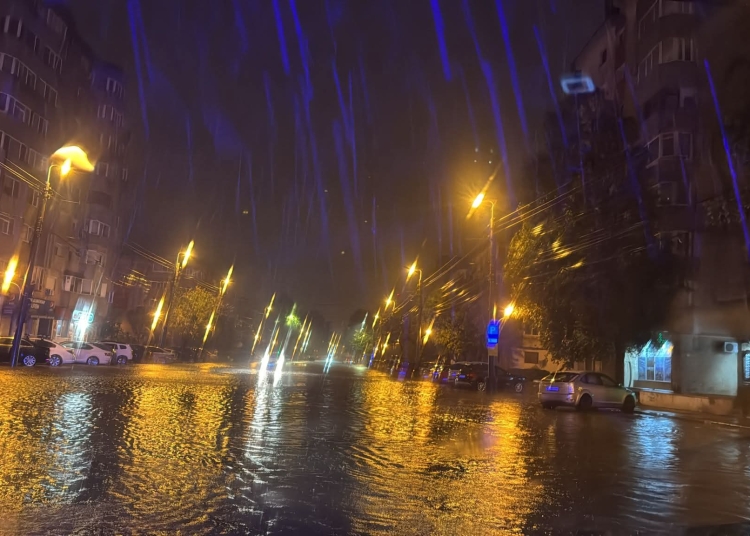 o localitate din judetul constanta a ramas fara curent electric sute de apeluri pentru canalizari infundate 68e60d3cbeafd