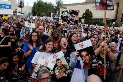 ostaticii care mai erau in viata si se aflau in mainile hamas au fost returnati israelului 68ecd271da316