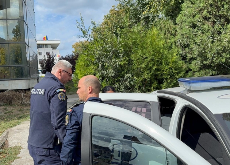 perchezitii la culmea si dorobantu la trei indivizi care au talharit un barbat in constanta toti au fost arestati 68fb2ed49ce2a