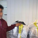 peste 110 kg de tutun si zeci de mii de tigarete nedeclarate descoperite pe aeroportul henri coanda 68ee0b56e48b2