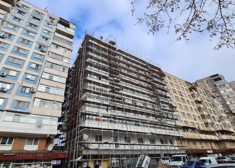 peste 219 milioane de lei pentru reabilitarea energetica a blocurilor de pe strada garii din tulcea 68ea95e8aebf0
