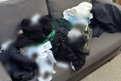 peste o suta de articole vestimentare contrafacute confiscate din targul saptamanal din constanta 68fe053074fb2