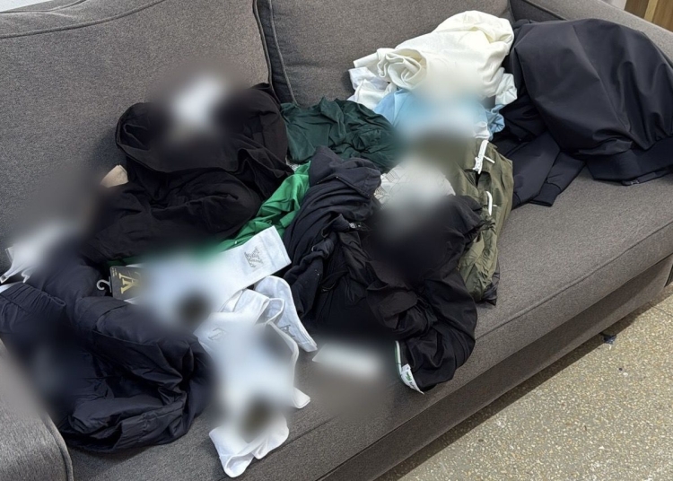 peste o suta de articole vestimentare contrafacute confiscate din targul saptamanal din constanta 68fe053074fb2