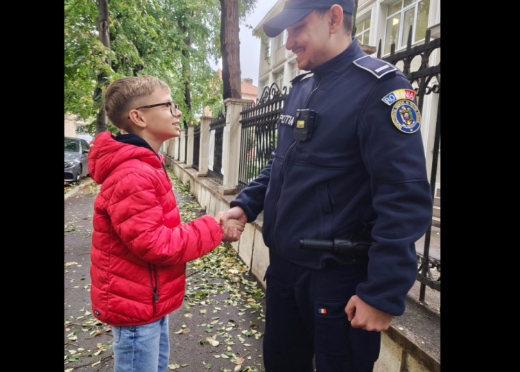 politistii constanteni mesaj inedit de ziua mondiala a zambetului 68dfaa7ca4b20