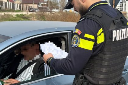 politistii rutieri au desfasurat actiuni preventive impreuna cu cei de la locala 68ff4c21408e9