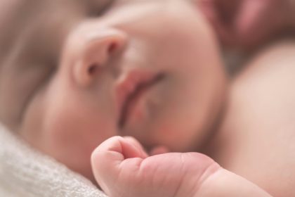 programul bebe trusou continua in urmatoarele doua saptamani primesc sprijinul financiar alte familii 68efcb003205c