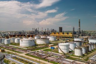 programul de investitii in capacitatile de stocare continuat de rompetrol rafinare 68ff6392a31f7