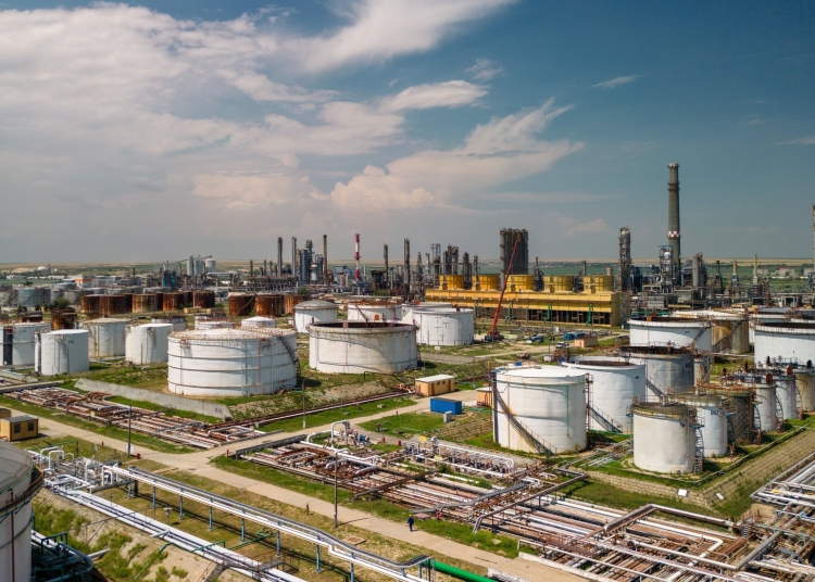 programul de investitii in capacitatile de stocare continuat de rompetrol rafinare 68ff6392a31f7