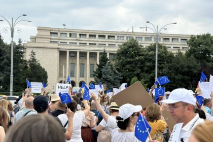 proteste de amploare in fata guvernului sindicatele au cerut cresteri salariale si respectarea drepturilor lucratorilor 69021f3e83826