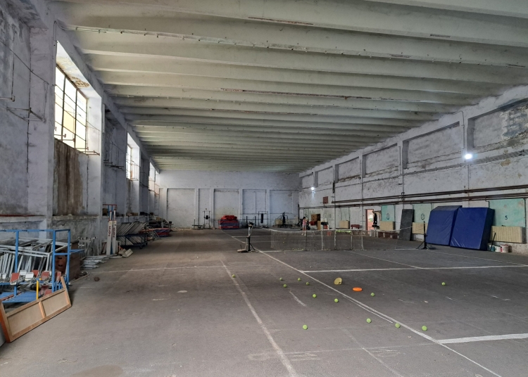 reabilitarea salii de atletism de la badea cartan poate incepe a fost emisa autorizatia de construire 68fffb44de028
