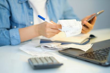 romanii isi pot verifica oricand vechimea in munca fara sa mai depinda de adeverinte de la fostii angajatori sau de deplasari la ghisee 69007a79c8bfb