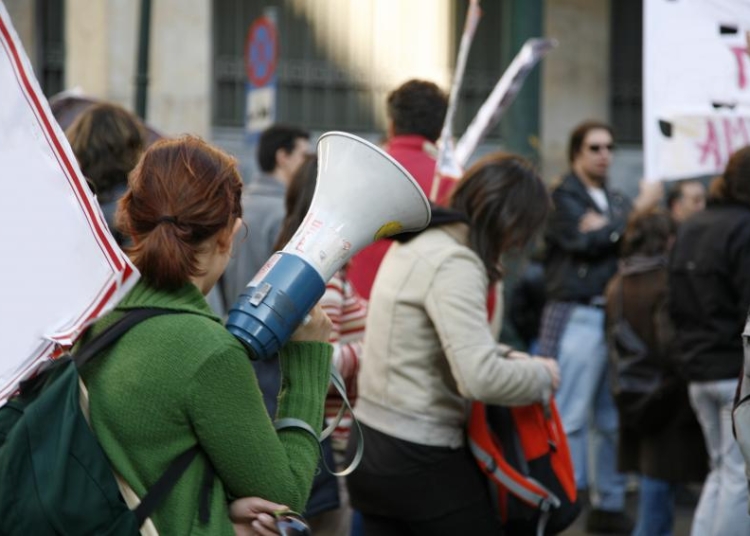 se anunta un mare protest in fata sediului guvernului sindicalistii ies in strada nu mai acceptam austeritatea 68f8cae55d8cb