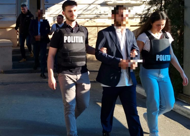 se dadeau reprezentanti ai statului si talhareau batrani pipi si matei condamnati definitiv 68ddc4b0c964b