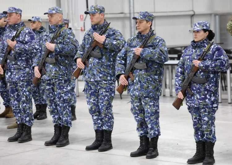 seful statului major al apararii despre dezinformarile aparute nu intram intr un razboi si nici nu trimitem militari in ucraina ne pregatim insa ca pentru un razboi 68f9dbf16e923