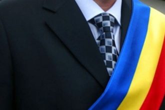 senatorul psd felix stroe ilie bolojan are conduita unui baron local care taie si spanzura 68e934c798176