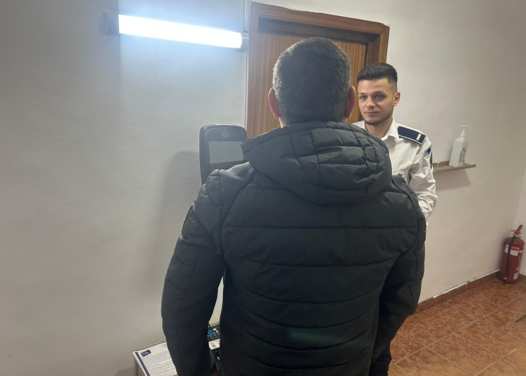 sistemului de intrare iesire ees este operational la nivelul ue la constanta functioneaza in punctul midia 68eb7d73c7579