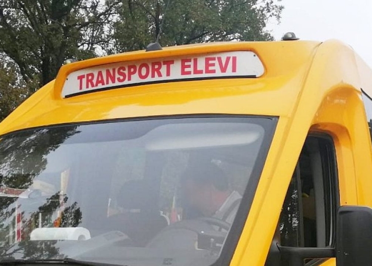 situatie ingrijoratoare la constanta soferii care transportau elevi au fost trasi pe dreapta pentru viteza excesiva defectiuni tehnice si chiar pentru ca vorbeau la telefon 68ef5a7c76c81