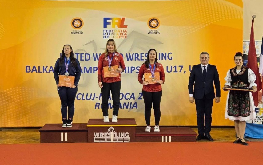 sportivi de la csm constanta pe podium la campionatul balcanic 68ecba6839c47