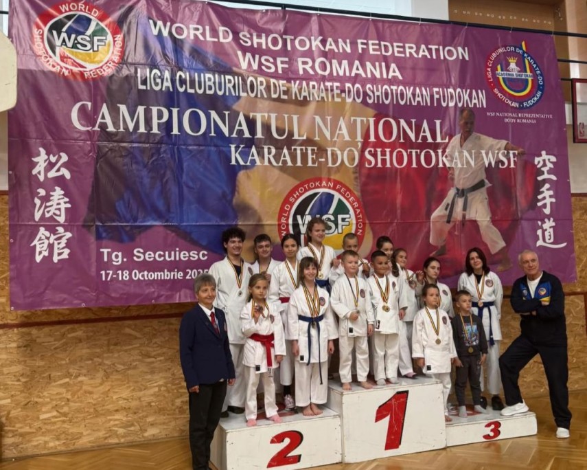 sportivii de la cs tomis karate constanta 21 de medalii la campionatul national de karate do shotokan 68f63baad7d78