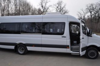 suspendarea circulatiei feroviare intre constanta si mangalia calatorii preluati cu microbuze si autocare de metropolitan pentru 758 000 de lei 68de97b4884a5