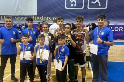 toti cei noua sportivi care au participat la cupa campionilor au urcat pe podium galerie foto 6901caa73f68f