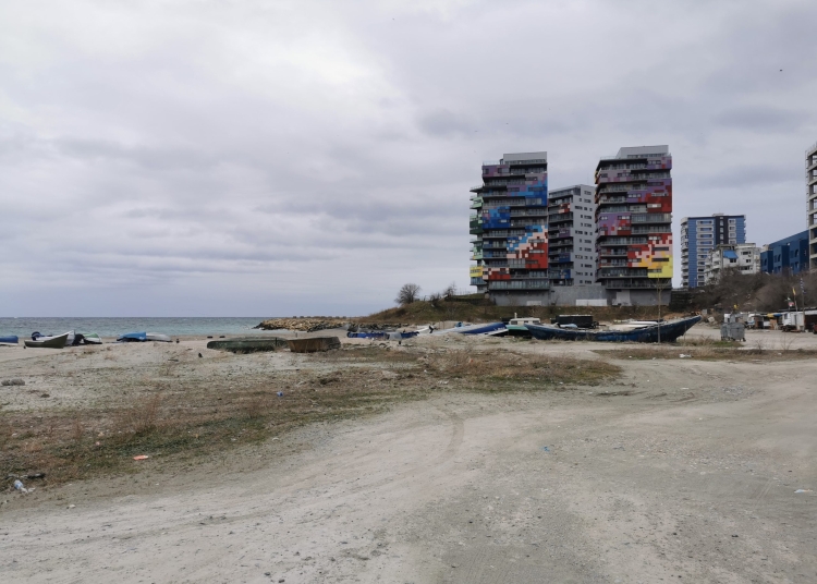 ultima carte in disputa dintre abadl si administratia locala pentru o plaja din faleza nord 69001f98609c8