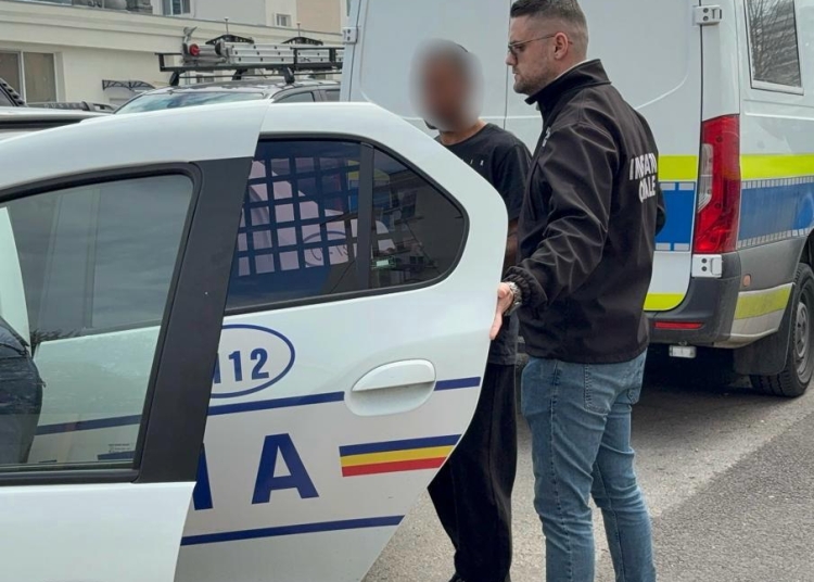 un barbat si a spanzurat cainele luat in adoptie a fost arestat 69047f8ccaddf