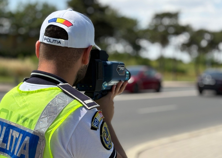 un sofer a zburat cu peste 100 km h in localitate dar a contestat in instanta amenda fara a sti sa spuna de ce 68df18831706a