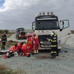 update a decedat accident rutier urmat de incendiu in satu nou o basculanta a agatat firele electrice o persoana este inconstienta 68f0b13481869
