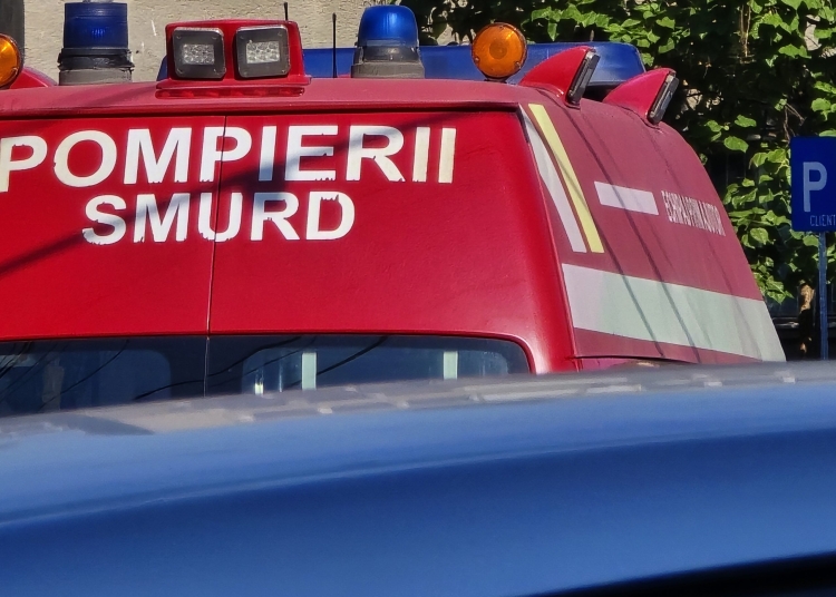 update grav accident pe dn22c in stefan cel mare o persoana a ramas incarcerata dupa impactul dintre un camion si o duba 68fae72222fa6