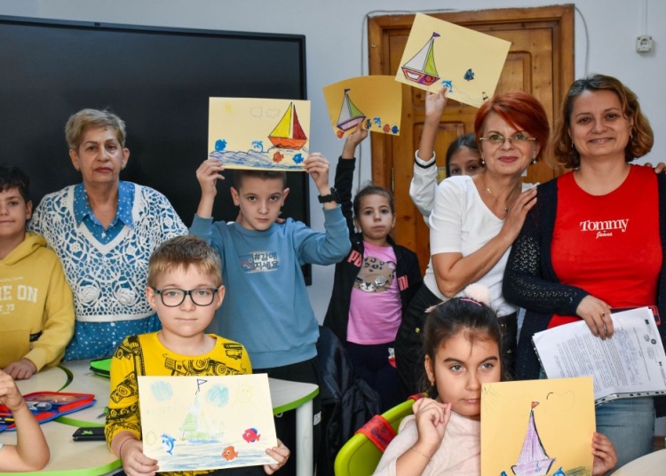 ziua marii negre o lectie de prietenie si responsabilitate pentru micii ecologisti din navodari inspectorul gabriela ica rosca este minunat sa lucrezi impreuna sa faci echipa 6902e8bf86ed1