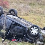 accident cu autoturism rasturnat la iesire din localitatea remus opreanu 691ac1584cc2e