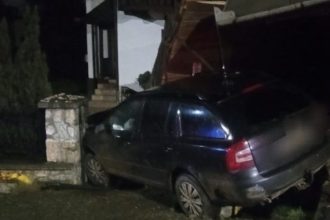 accident la un pas de tragedie la medgidia un autoturism a lovit o instalatie de gaze au fost asigurate masuri psi 6925f4e9c9123