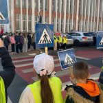 actiuni ale politistiolor in mai multe scoli 6922c578bc67f