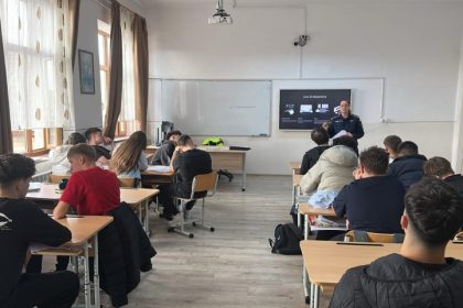actiuni de prevenire a traficului de droguri in randul elevilor derulate de ipj tulcea 6925724a7101c