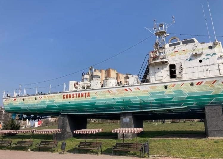 adio vaporasului de la gara a fost eliberata autorizatia de demolare 6909e587db170