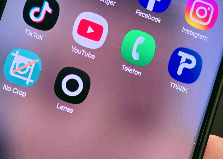 austalia interzice accesul persoanelor sub 16 ani la retelele de socializare 692c00f72a0af